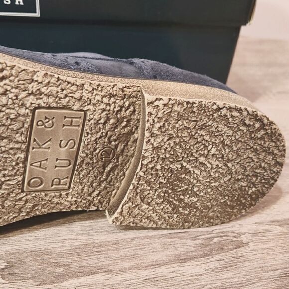 OAK AND RUSH MEN'S SUEDE WITH LACES SHOES BLUE COLOR SIZE 11 - Picture 3 of 3